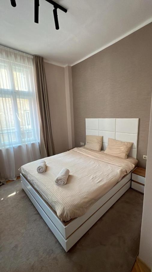 Luxury Apart Vitosha Boulevard Sofia Esterno foto
